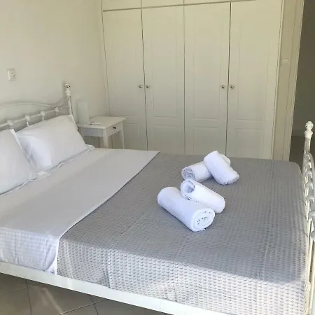 J&f Agios Andreas Apartamento *